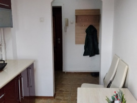 &Icirc;nchiriez apartament 2 camere Cantacuzino
