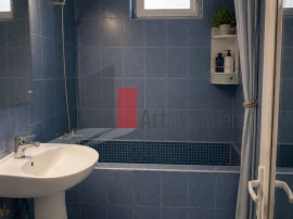 V&acirc;nzare apartament 3 camere Bd. Obregia - Turnu Măgurele