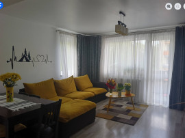 Apartament 2 camere, decomandat - zona Tractorul