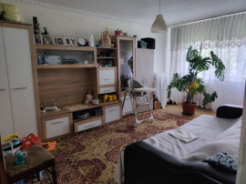 Apartament 3 camere decomandat, 65 mp, 2 balcoane, boxă &ndash;