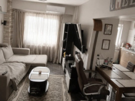Apartament 4 camere, decomandat - zona Triaj