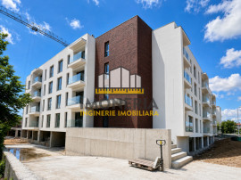 2 camere + sistem fotovoltaic &ndash; Empire Tornadei 2