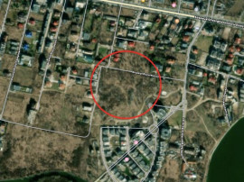 Teren 1000 mp Sisesti