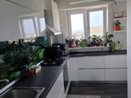 Decamandat 48 m&sup2; utili 2 camere, Cl. Bucuresti, Rotonda