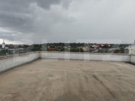 Penthouse 3 camere, 60.60 mp, terasa 60 mp, zona Centrala