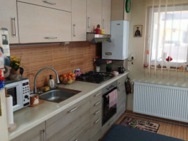 Apartament 2 camere, 43mp | Zona Porii | Floresti |