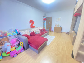 3 Camere-Decomandat-Etaj 4/8- Margeanului