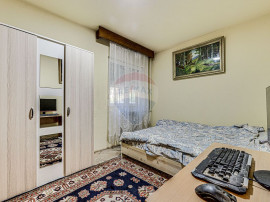 Apartament cu 3 camere de vanzare in zona Vlaicu