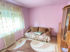 Apartament 3 camere zona Vlaicu