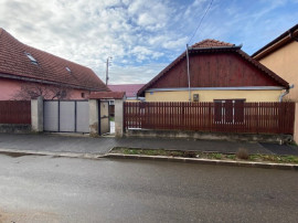 Casa intravilan la preț de apartament- Calea Clujului