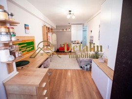 Apartament cu 3 camere, Centru
