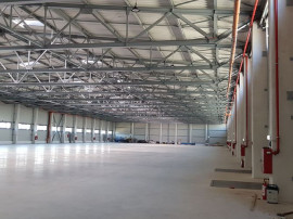 Spatiu depozitare si productie 840 mp Soseaua de centura ...