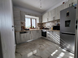 BUCOV - cart.rezidential, casa p+1, 3cam la 120000 euro