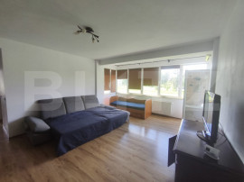 Apartament de inchiriat cu 2 camere, 80 mp, etaj intermediar