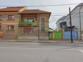 De v&acirc;nzare Casă cu 3 camere și teren 562 mp str. Louis...