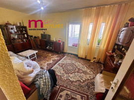 Apartament 4 camere,Ultracentral,cu gaze