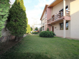 Vilă Modernă P+1 Micro 17 &ndash; 261 mp, Panouri Solare 22kW și Teren 436 m