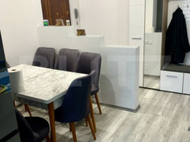 Apartament de vanzare cu 2 camere, 53 mp, zona Unirii