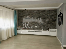 Casă tip Duplex ideală pentru două familii &ndash; confort, i