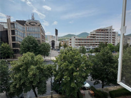 4 camere - 2 bai - Etaj 3 din 3