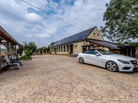 Proprietate de vis cu teren 2.880 mp și facilități PRE...