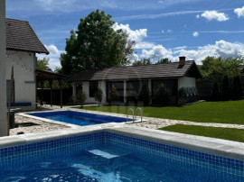 Investitie sigura! Cabana la Cheie, 21 locuri, Piscină &ndash; Băișoara