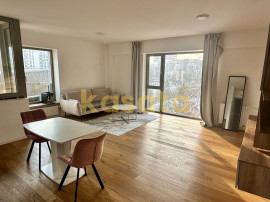 Apartament cu 2 camere, terasă și vedere spre grădină...