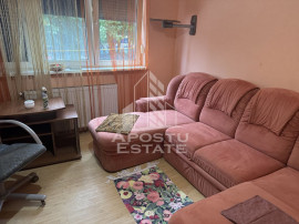 Garsonieră &icirc;n zona Umt