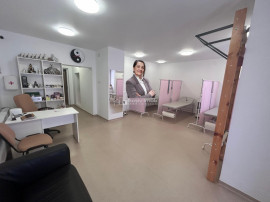 RESITA, APARTAM. LA CURTE SAUCABINET MEDICAL, SPATIU COMERCI