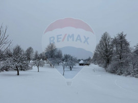 Teren &icirc;n cea mai turistica localitate din Romania - Breb...