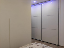 Apartament 3 camere Tractorul-Isaran