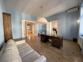 Spațiu de birouri de 250mp de &icirc;nchiriat &icirc;n zona Ultrac...