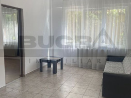Apartament de 3 camere, 70mp, parcare, zona Negoiu