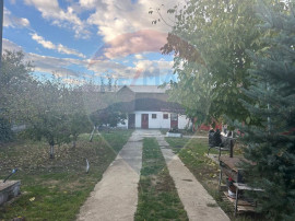 De vanzare spatiu comercial stradal in Corbeanca IF