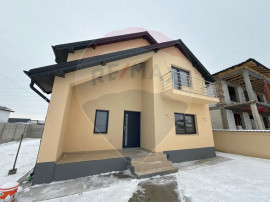 Casă / Vilă cu 4 camere de v&acirc;nzare &icirc;n zona Lascar Cat...