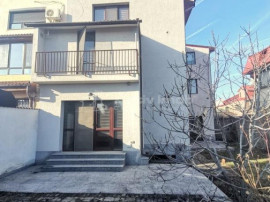 Bucurestii Noi, parter si subsol in vila 136 mp, gradina 400