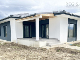 Casa individuala Cristian incalzire in pardoseala si garaj