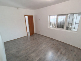 Birou de inchiriat, 10 mp, zona Brestei