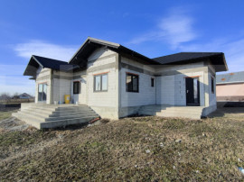 Casa individuala pe parter, Danila, 1300 mp teren, 4 camere