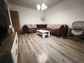 Apartament 3 camere de &icirc;nchiriat &ndash; zonă liniștită, par