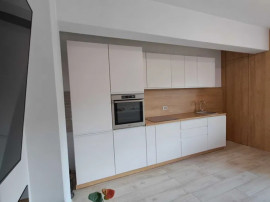 Apartament Cu 2 Camere Decomandate Bloc Nou Zona Ultracentral