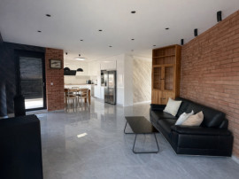 Apartament 3 camere LUX | 2 băi | Terase 60 mp | Parcare