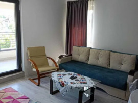 Apartament 2 camere, decomandat - zona Centrul Istoric
