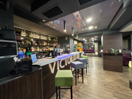 Spațiu comercial &icirc;nchiriat pentru pub/bar 3000&euro;/lună