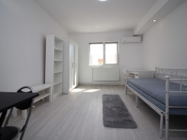 Titan - metou 1 Decembrie 1918 5 minute, garsonieră nouă