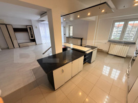 Apartament 2 camere, 105 mp, zona Simion Bărnuțiu