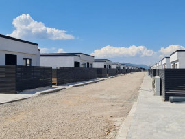 Casa 4 camere un nivel finalizata intabulata cartier Izvo...