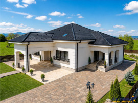 LUX Vila cu parc privat 1.250mp, spa, barbeque, privelisti p