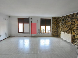 Casa Vanzare Giulesti 4 camere
