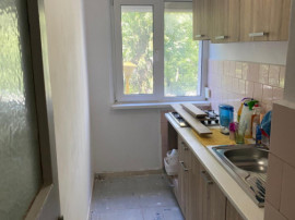 Apartament 3 camere de v&acirc;nzare | Inel II | Renovat recent